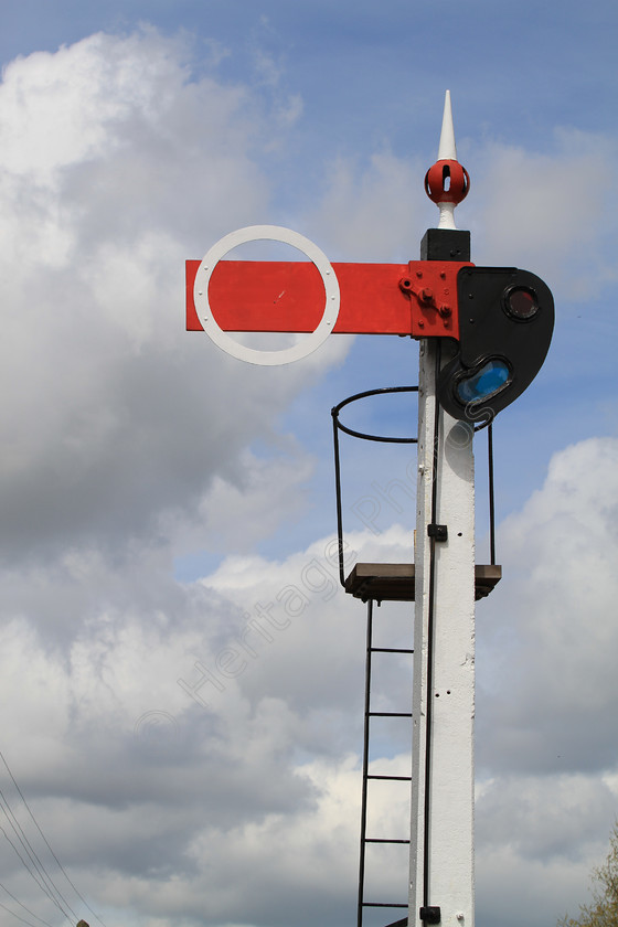 IMG 3097 
 Railway signal. 
 Keywords: Railway Signal Track Train Platform Warning
