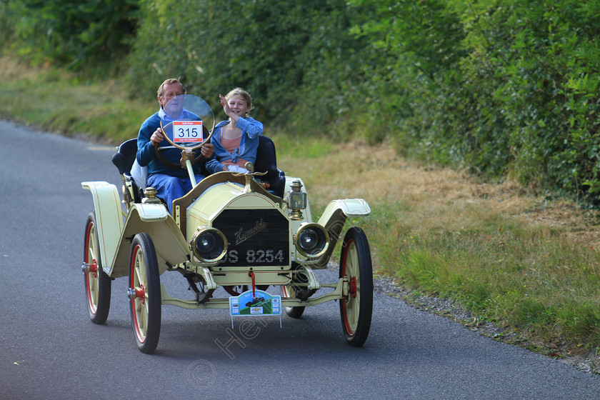 IMG 2297 
 Keywords: Kop Hill Climb 2012 Vintage Classic Car Competition Buckinghamshire Princes Risborough