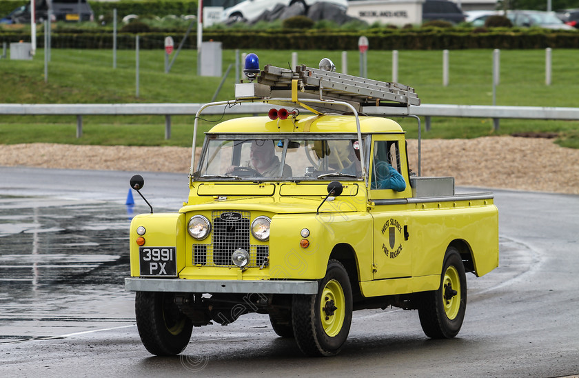 IMG 5993 
 Land Rover water tender, ex West Sussex Fire Brigade, reg no 3991 PX. 
 Keywords: Land Rover Water Tender West Sussex Fire Brigade Reg 3991 PX Yellow Ladder Brooklands Museum Racetrack Emergency Service Vehicle Vehicles Transport British Classic Vintage Blue Light Mercedes-Benz World Test Track Skid Pan