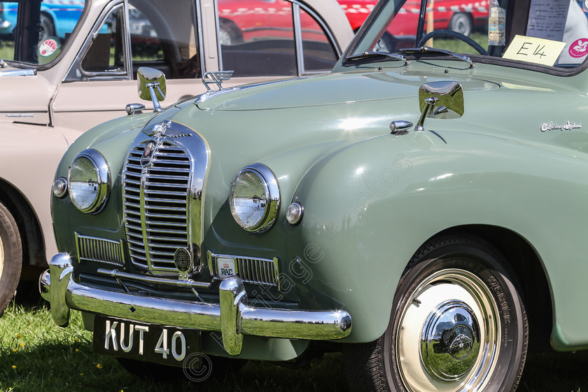 IMG 6067 
 Keywords: Chiltern Hills Vintage Classic Car Rally 2014 Transport Headlights Bumper Wheels Tyres Cars